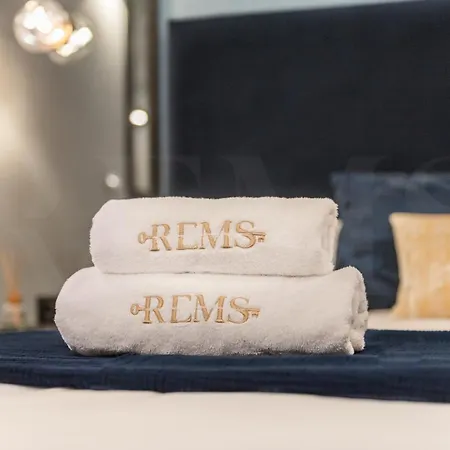 Intimate In The Heart Of By Rems Appartement *
